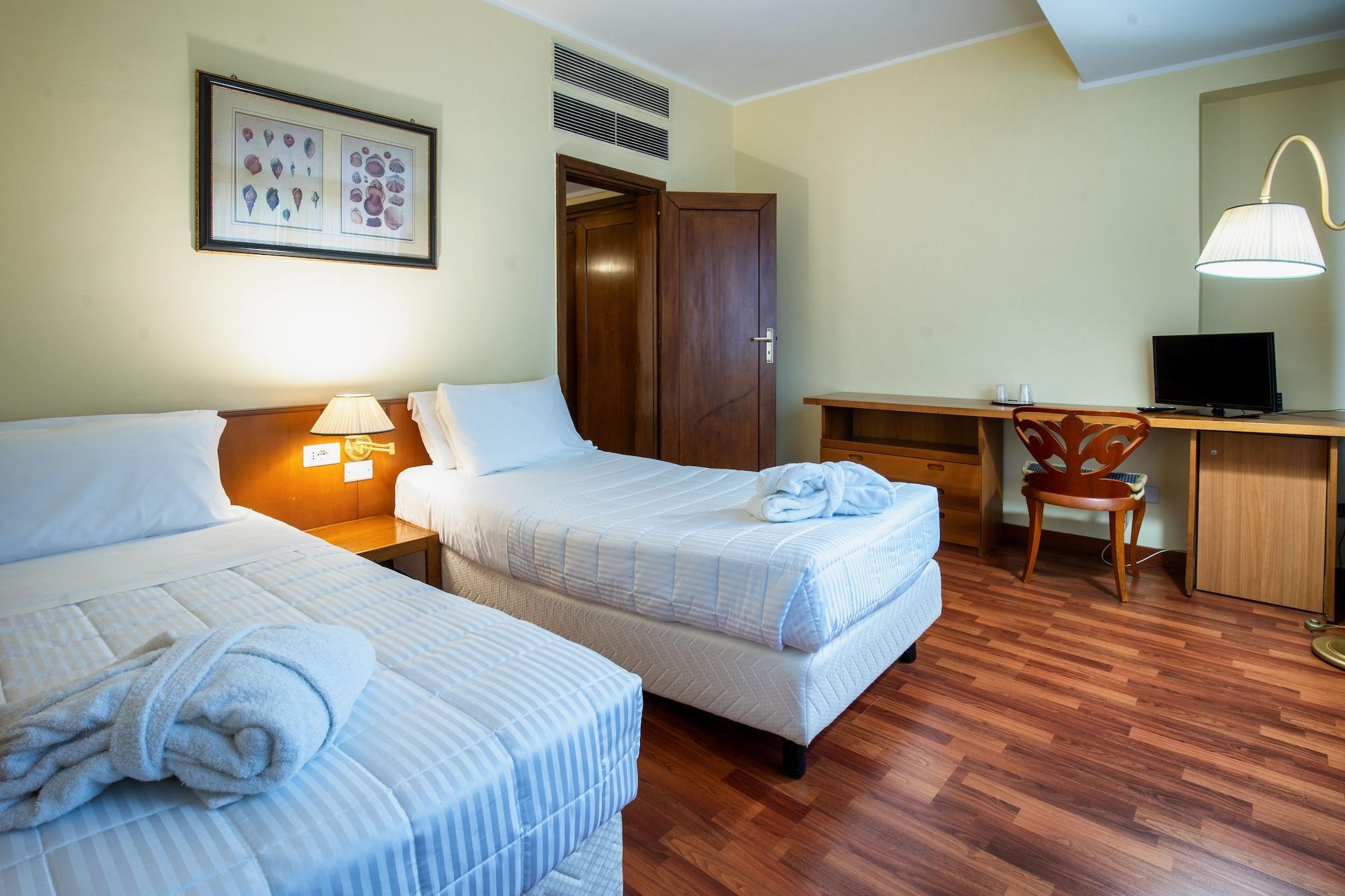 Hotel Royal Palace Messina Exterior foto