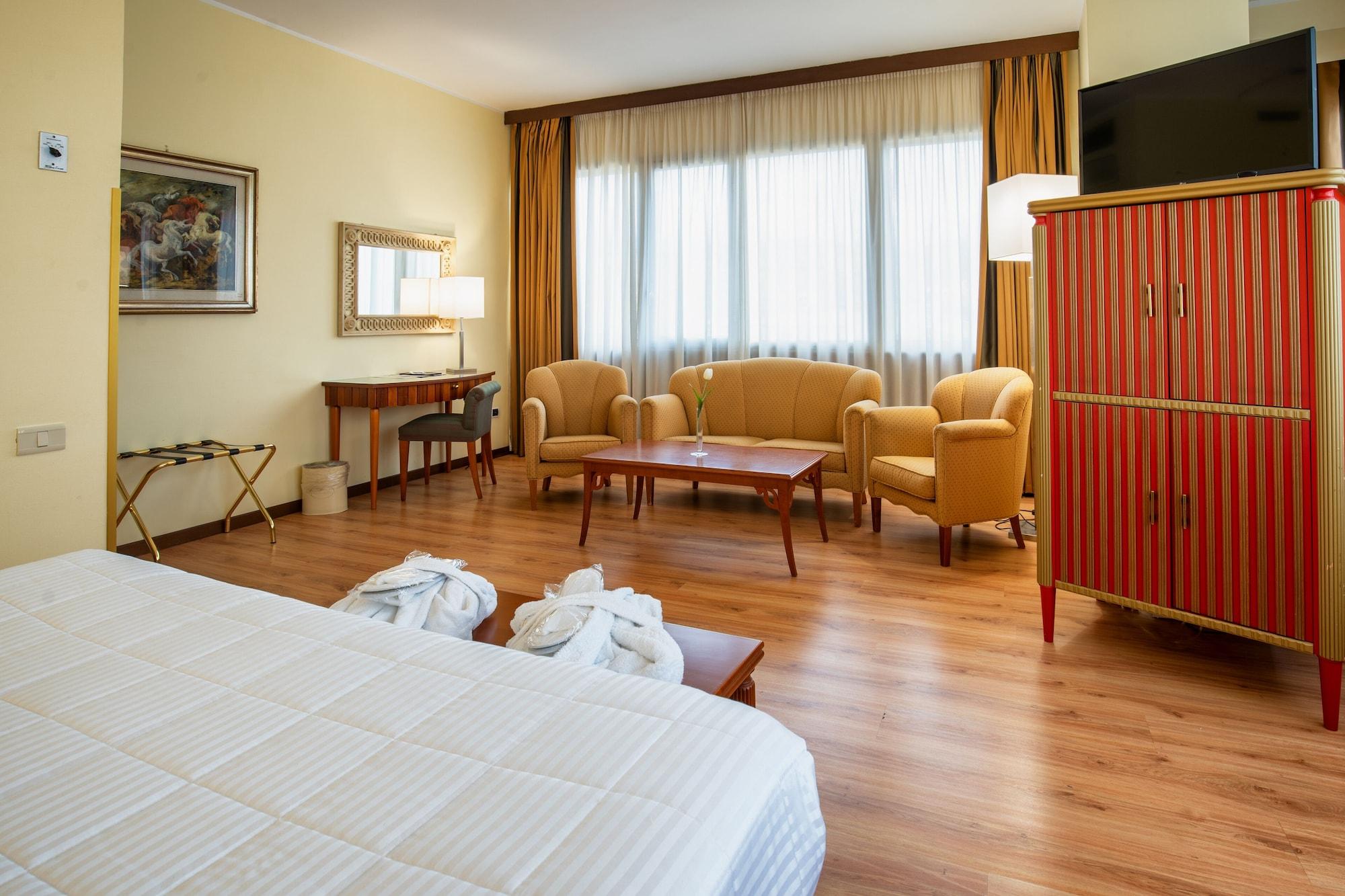 Hotel Royal Palace Messina Exterior foto