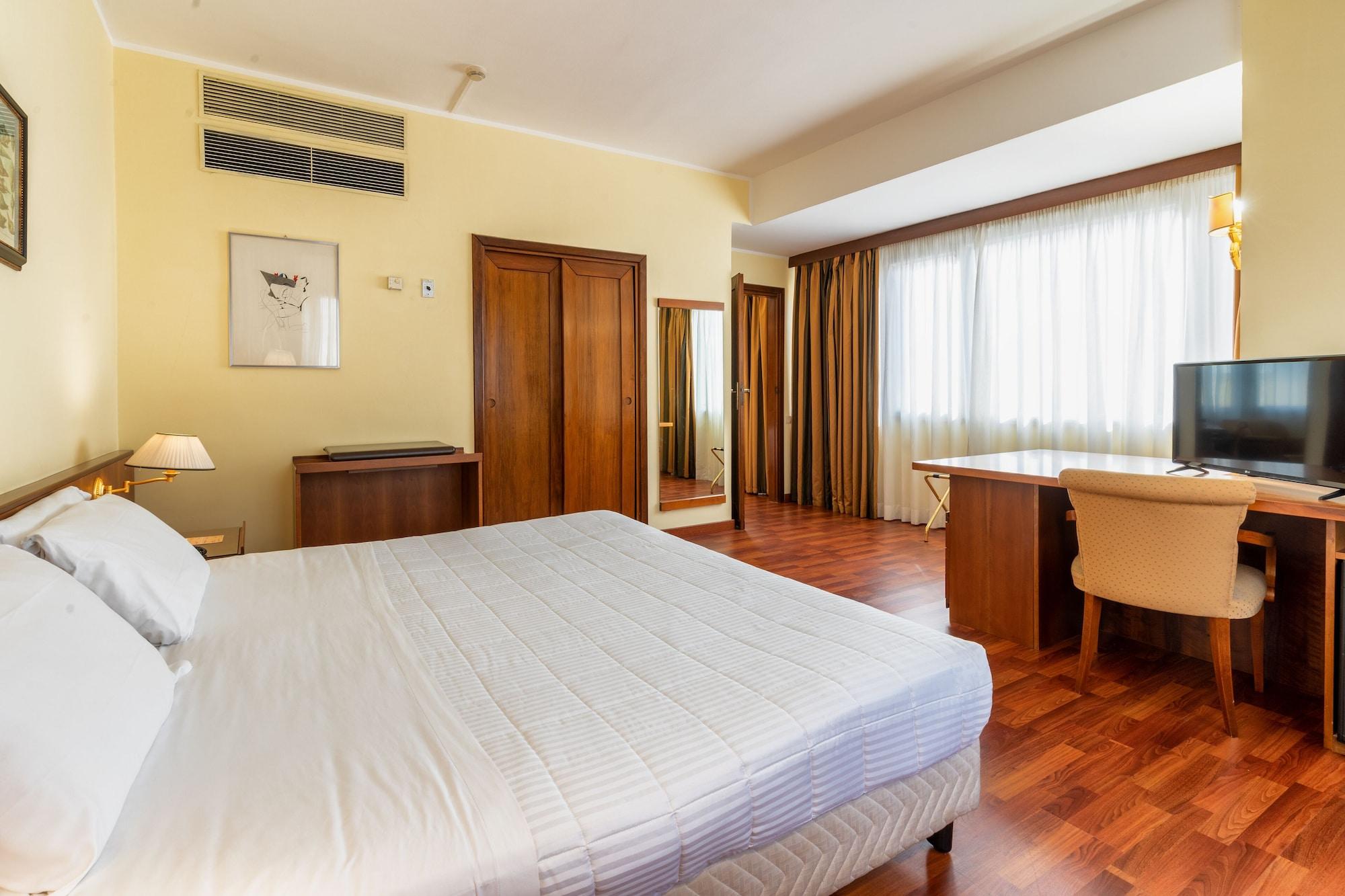 Hotel Royal Palace Messina Exterior foto