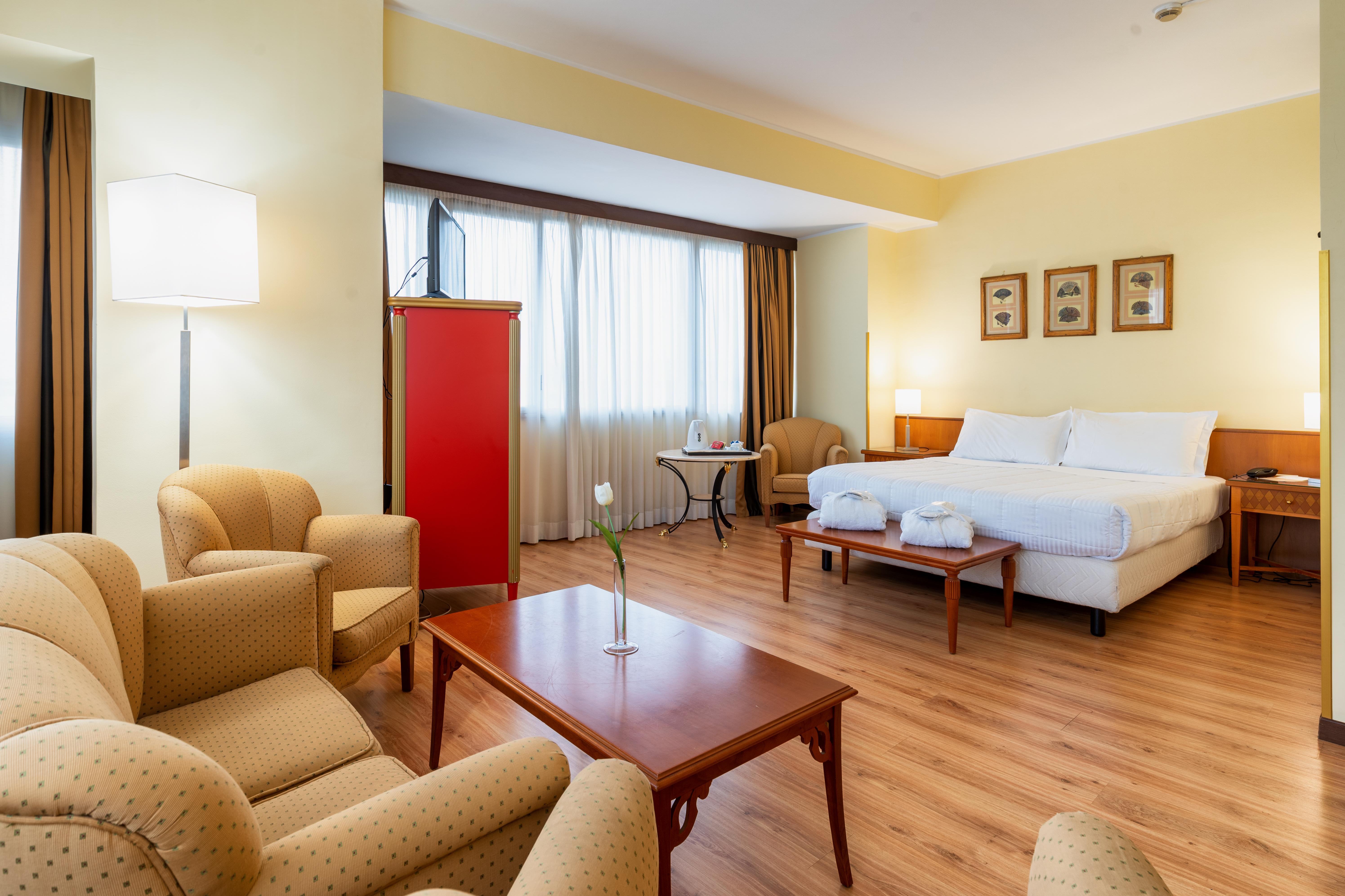 Hotel Royal Palace Messina Exterior foto